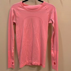 Lululemon long sleeve shirt. Size Small